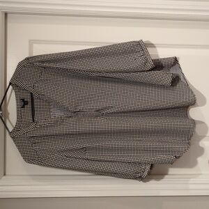 Torrid Harper Plus Size 2 3/4 Sleeve Houndstooth Blouse Black & White